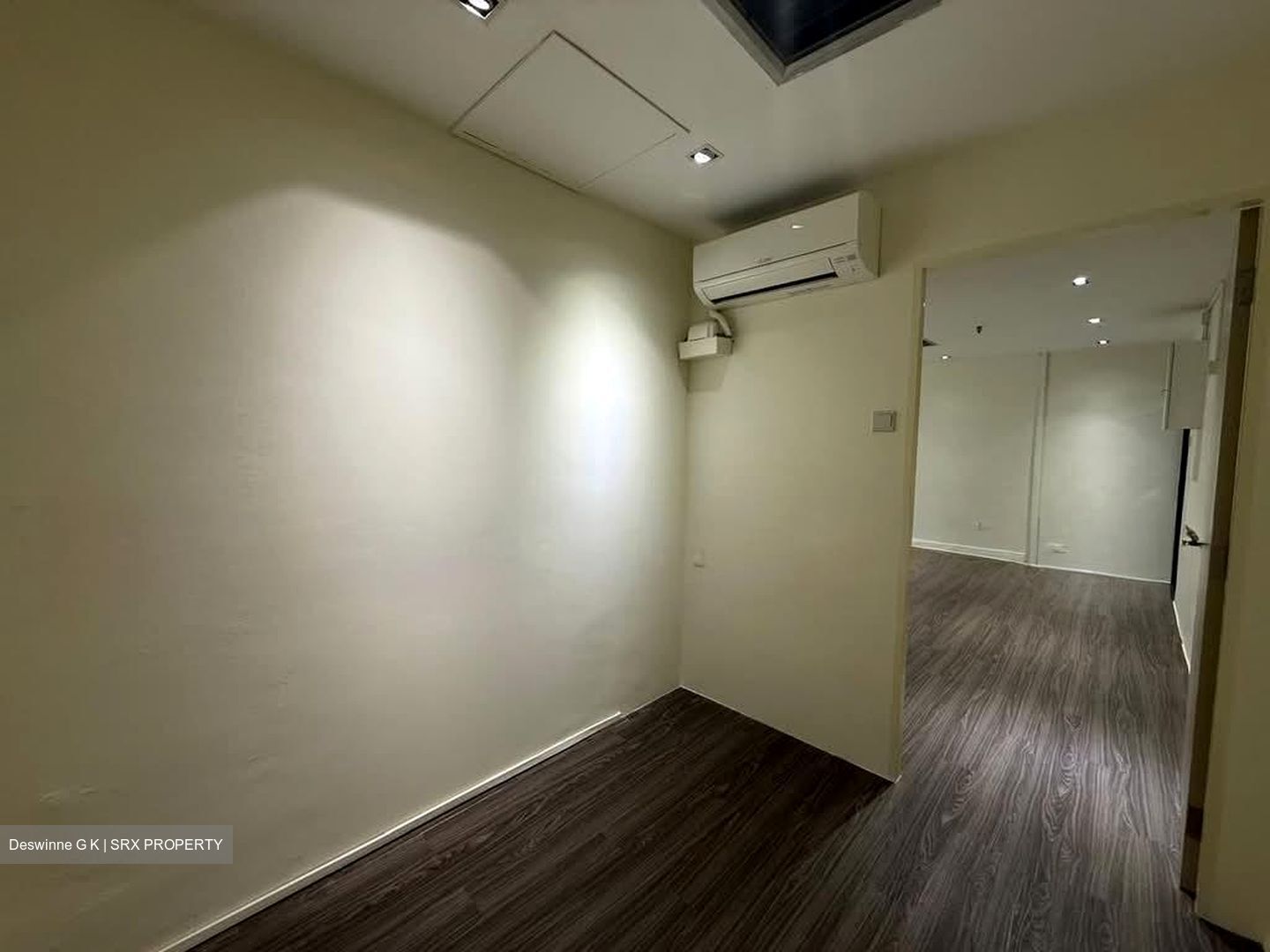 Orchard Plaza (D9), Office #537038311